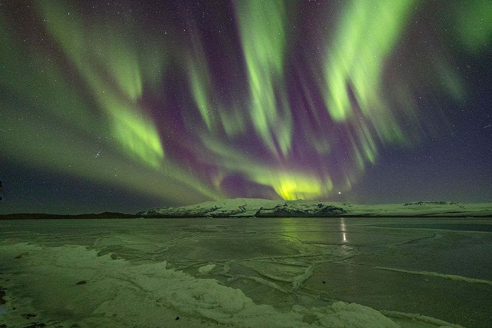 Iceland, Jokulsarlon Glacier Lagoon, Aurora Borealis